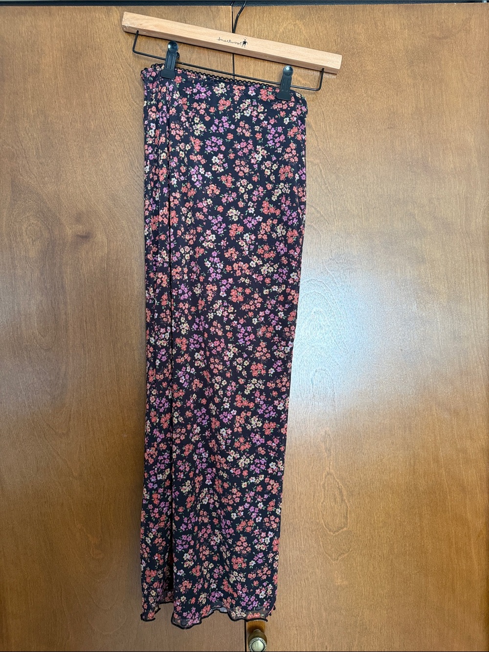 Topshop Floral Midi Skirt - Picture 3 of 3